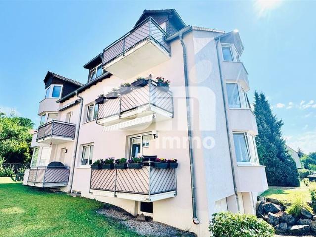 R erserviert!Exklusive Dachgeschosswohnung mit Balkon & Garage in gefragter Lage der Eichwaldsiedlung