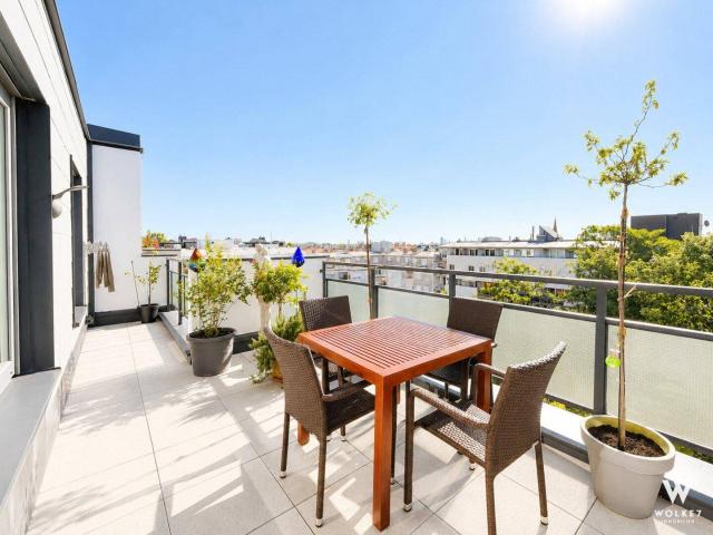 Exklusive Dachgeschosswohnung mit privater Terrasse in Südostlage I inkl. Lift & Garagenplatz zur Miete