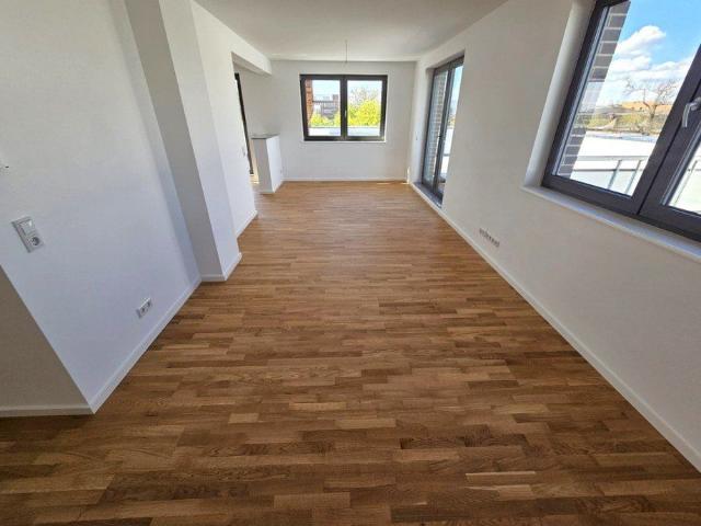 Exklusive Dachterrassenwohnung im Denkmal 3 Zimmer, HWR, Fußbodenheizung & Stellplatz inklusive