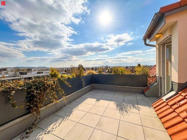 Exklusive Design Maisonette mit herrlichem Blick über die Stadt!