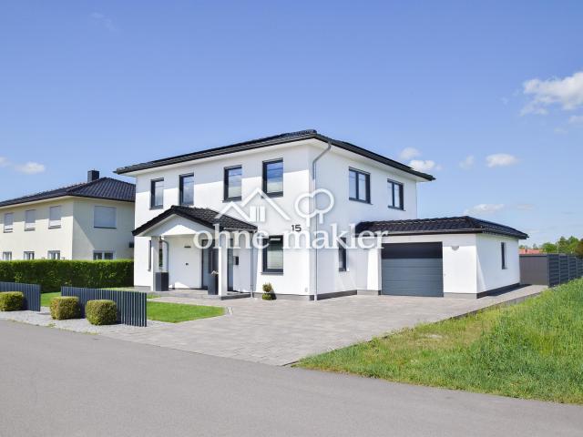 Exklusive Design Villa mit Pool, Weitblick & modernster Energietechnik Rückzugsort der Extraklasse