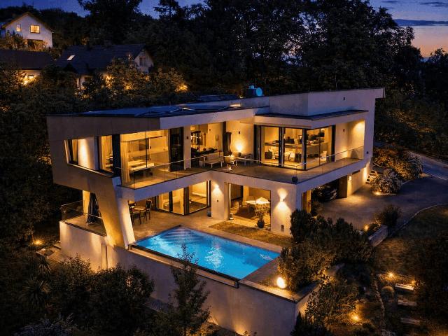 Exklusive Designvilla am Gedersberg Panorama, Überlaufpool & Premium Ausstattung und großem Grundstück