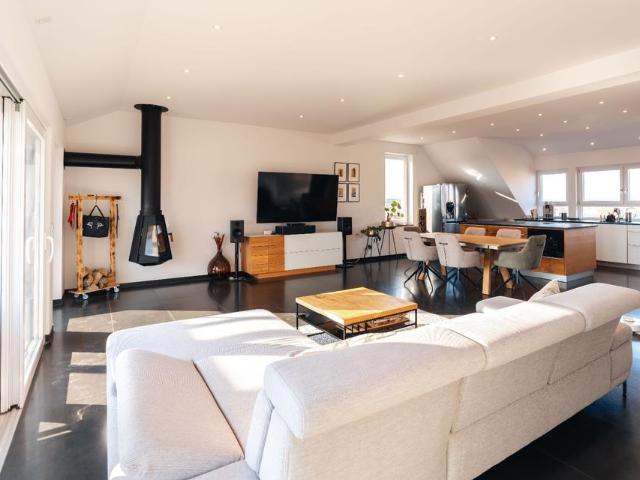 Exklusive DG Wohnung | 167 m² | Privatverkauf