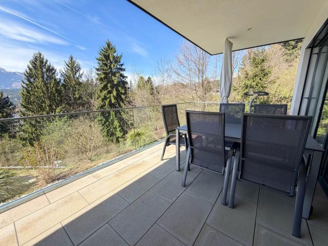 Exklusive Eigentumswohung mit Seeblick und Privatem Badestrand in Milllstatt am See!