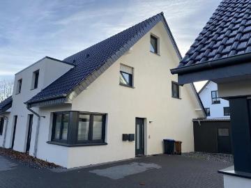 Exklusive Erdgeschosswohnung mit Garten & Terrasse