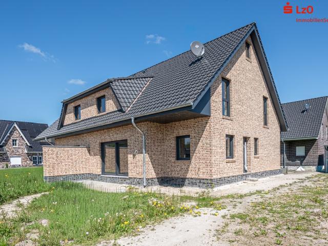 Exklusive KfW55 Neubaudoppelhaushälfte in begehrter Lage von Hooksiel