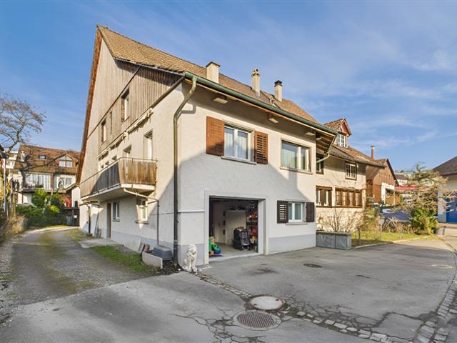 Exklusive Lage 5.5 Zimmer Reihenhaus Volketswil