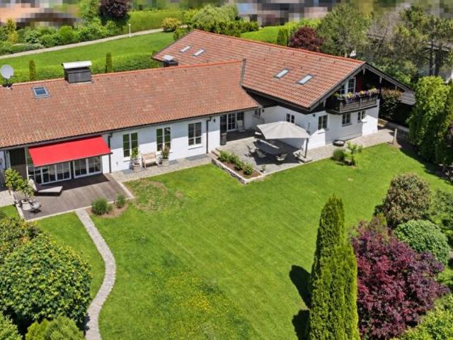 Exklusive Landhausvilla am Tegernsee mit hochwertiger Ausstattung I 5 Jahre Wohnrecht für Verkäufer