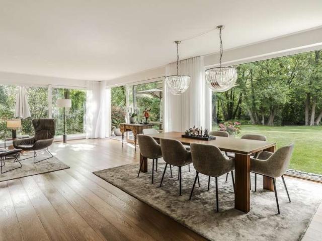 Exklusive Landhausvilla am historischen Dorfplatz mit Erdwärme & Privatpark