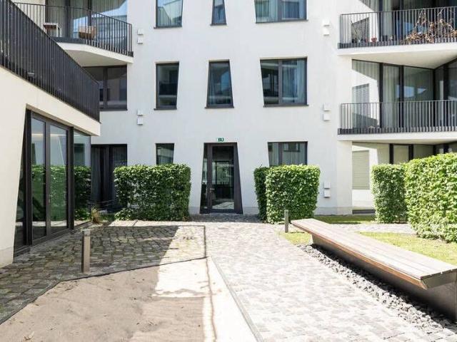 Exklusive möblierte 2 Zimmer Wohnung mit Balkon in Berlin Mitte