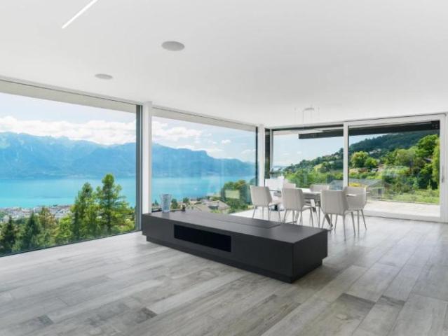 Exklusive, moderne Villa mit Panoramablick auf den Genfersee
