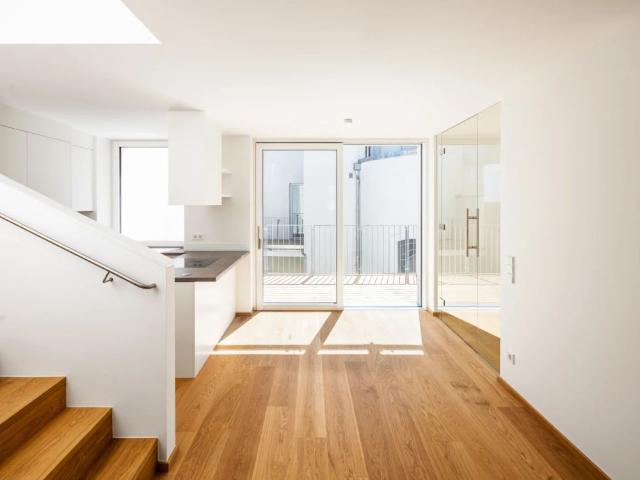 Exklusive Maisonette 3 Zimmer Dachgeschosswohnung mit zwei Freiflächen! Erstbezug!
