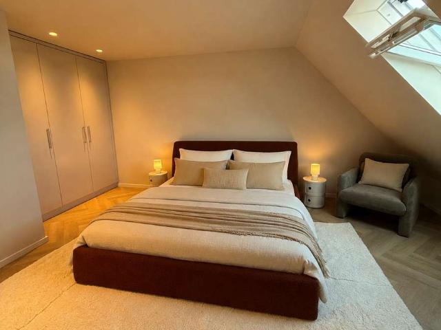 Exklusive Maisonette Wohnung mit Meeresnähe: Hochwertig saniert & möbliert in Cuxhaven