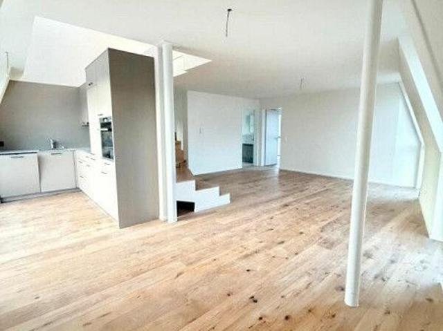 Exklusive Maisonette Wohnung Neubau mit grosser Dachterrasse