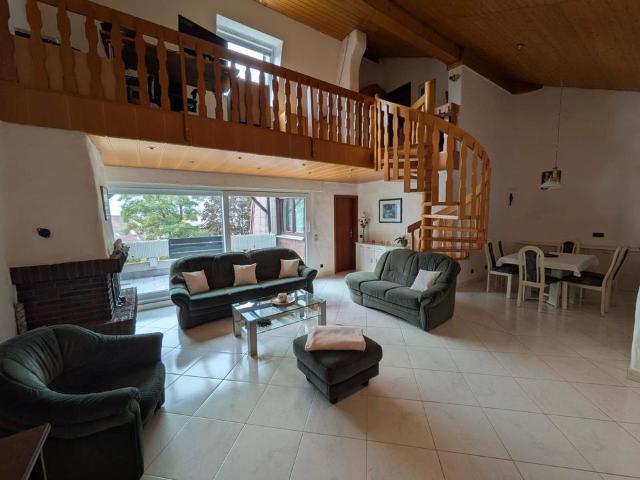 Exklusive Maisonette Wohnung in bevorzugter Wohnlage von Bad Boll