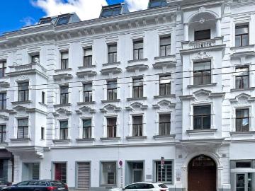 Exklusive Maisonette mit großzügiger Dachterrasse in Toplage von Währing – Erstbezug