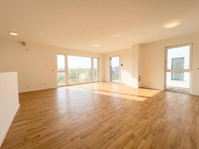 EXKLUSIVE MAISONETTE MIT LOGGIA | MODERNER WOHNKOMFORT | KLIMAANLAGE VORBEREITET | FUSSBODENHEIZUNG & LUFTWÄRMEPUMPE !