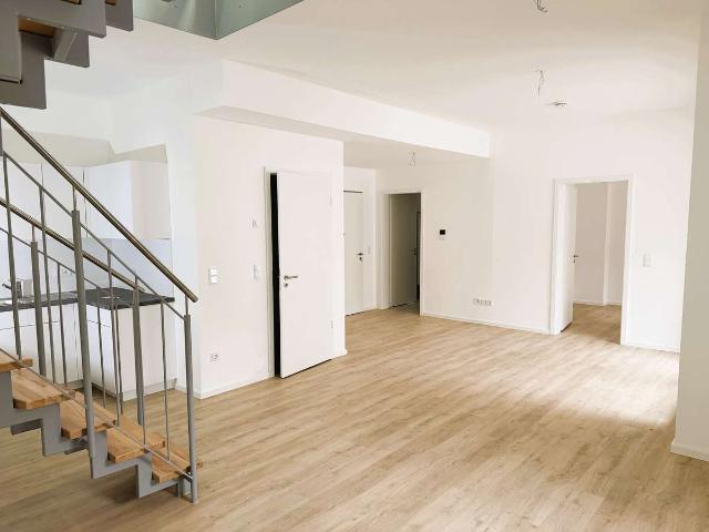 Exklusive Maisonette mit moderner EBK, sonniger Terrasse & Tageslichtbad im neuen BADERHOME