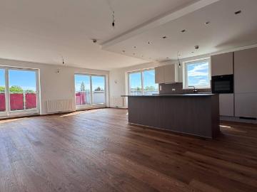 Exklusive Maisonetten Penthouse Wohnung mit großzügiger Dachterrasse