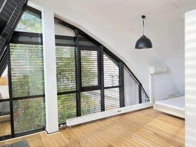 Exklusive Maisonettewohnung mit großer Dachterrasse, TG Stellplatz & Aufzug in bester Lage Nürnbergs