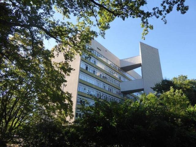 Exklusive Mietwohnung: Ikonische Architektur trifft Designereinrichtung!