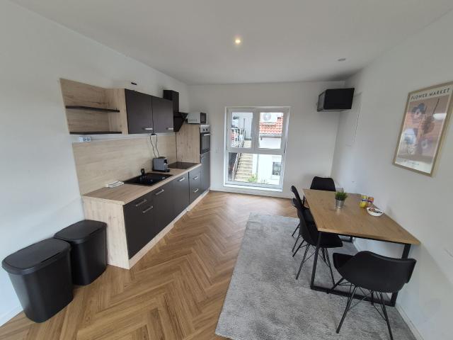 Exklusive Neubau 4 Zimmer Wohnung in Hofheim Diedenbergen: Komfort, Privatsphäre und Erholung pur
