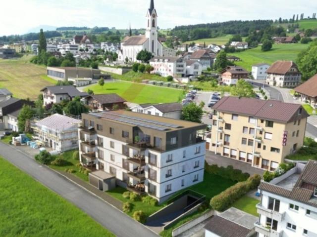 Exklusive Neubau 5.5 Zimmer Wohnung mit traumhafter Seesicht