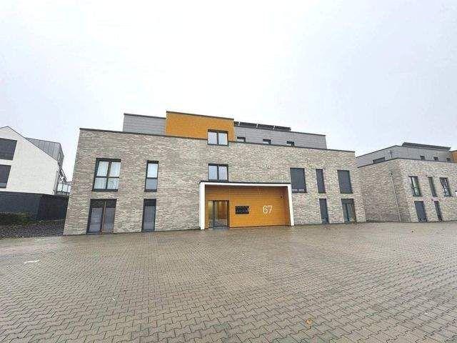 Exklusive, neuwertige 3 Zimmer Wohnung mit großem Balkon und EBK in Ibbenbüren zu vermieten