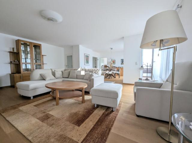 Elegante Stadtwohnung in Salzburg – Blick auf den Untersberg
