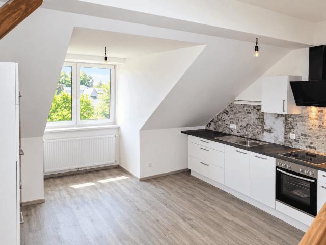 Exklusive PENTHOUSE Maisonette auf 2 Ebenen mit 10 m² Balkon – urban wohnen in 8010 Graz