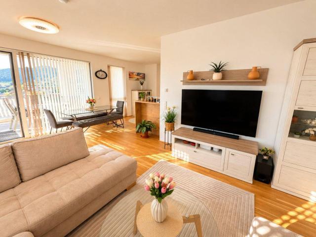 Exklusive Penthouse im Herzen von Feldkirchen – Modernes Wohnen mit traumhaftem Ausblick