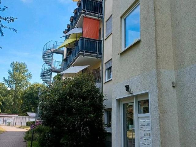 Exklusive Penthouse Wohnung Dachterasse + Balkon. By 2012
