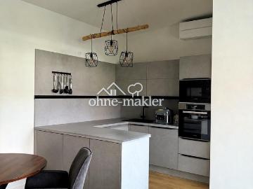 Penthouse Feeling mit Aufzug & Dachterrasse: ruhig wohnen, privat genießen, attraktiv vermieten