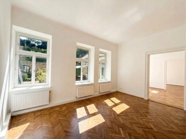 Exklusive Ruhelage in 1190 Wien, Sieveringerstraße, mit Blick ins Grüne