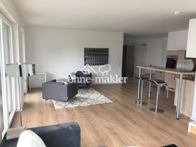 exklusive, ruhige und sehr moderne 4,5 Zimmerwohnung mit gr. Südbalkon, Luxusausstattung 1.OG SO