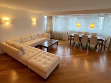 Exklusive, teilmöblierte 3 Zimmer Wohnung mit Terrasse, Garage und Freistellplatz im Stadtzentrum Ried