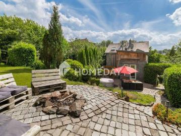 Exklusive Terrassenwohnung mit großem Garten, Kamin und besonderem Wohnflair