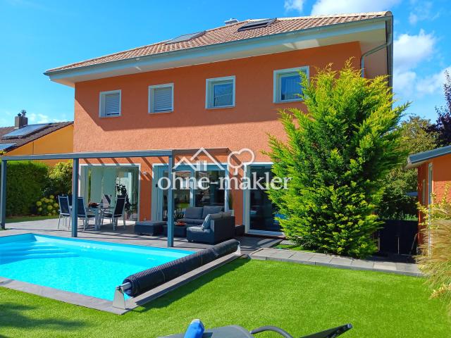 exklusive Traumwohnung mit Pool