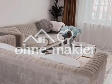 Exklusive, voll möblierte 2,5 Zimmer Wohnung mit lux. Innenausstattung mit Balkon und EBK