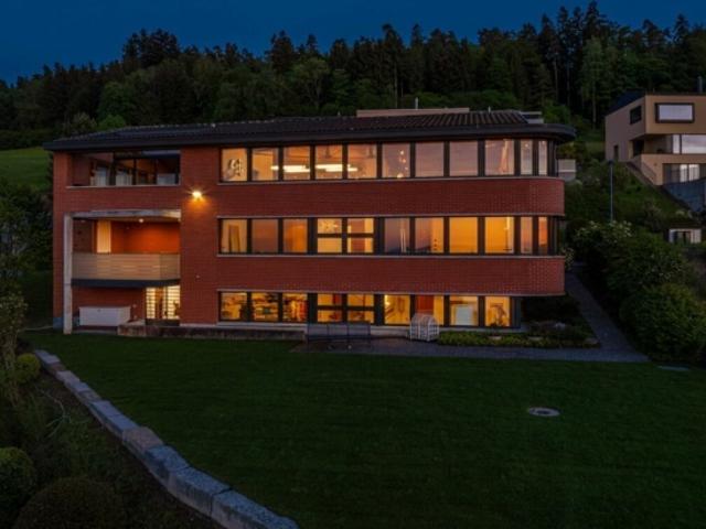 Exklusive Villa auf imposantem Grundstück 20min von St.Gallen entfernt