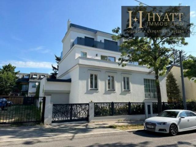 Exklusive Villa in 1130 Wien: Neuwertig, 334m², 7 Zimmer, 4 Terrassen, Personenaufzug, Garage, Outdoor Küche, Wellnessbereich