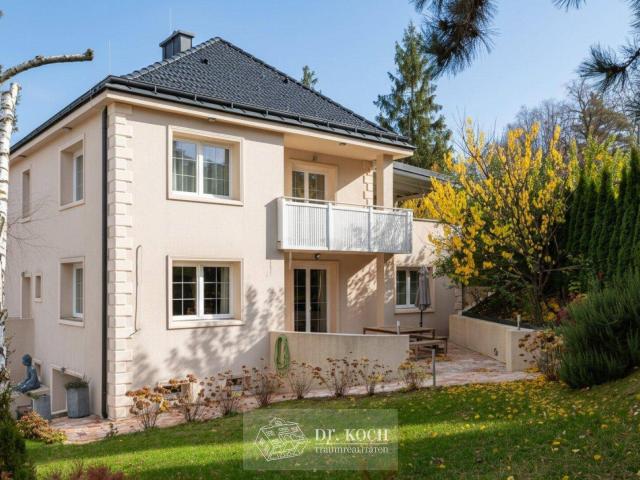 Exklusive Villa in 1130 Wien: 200m² Luxus inkl. neuer Designermöblierung, 5 Zimmer, 2 Terrassen!
