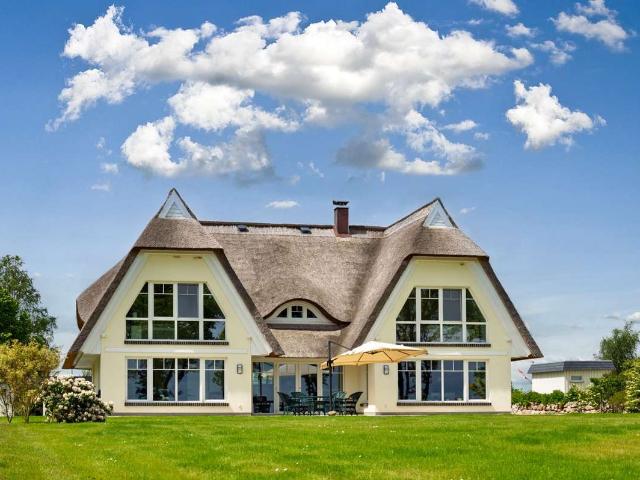 Exklusive Villa mit eigenem Strandzugang