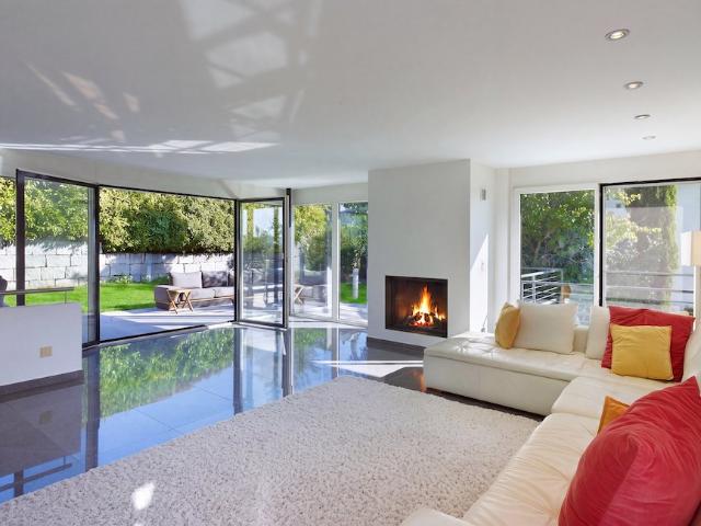 Exklusive Villa mit Hallenbad, Sauna und Garten auf dem exklusiven Wartenberg in Muttenz