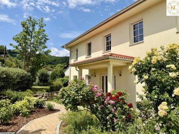Exklusive Villa mit südländischem Flair und Panoramablick