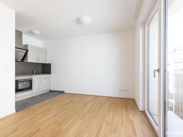 Exklusive Zwei Zimmerwohnung Lichtdurchflutet Charmante Details Im Herzen des 17. Wiener Gemeindebezirks