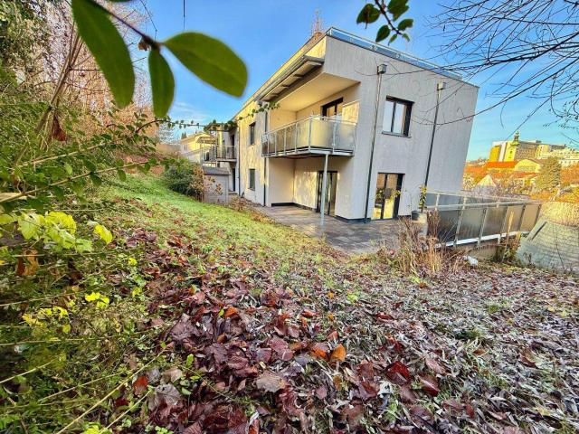EXKLUSIVER NEUBAU I AM FUßE DES RUCKERLBERGS I SÜD BALKON I TIEFGARAGE I DIREKT AM LEONHARDBACH I IDYLLISCH I SACKSTRAßE AB SOFORT I