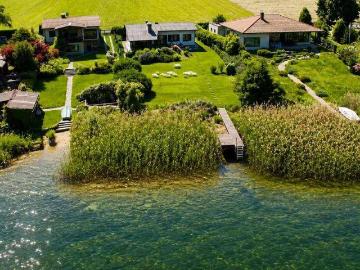 Exklusiver Seegrund mit Seehaus, Privatsteg & traumhafter Sunset Lage