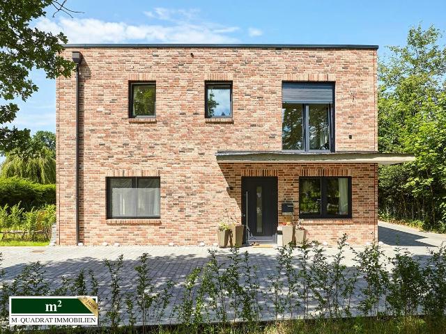 Exklusiver Wohntraum mit PV Anlage und SmartHome Stadtvilla für höchste Ansprüche