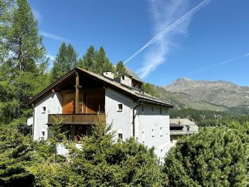 Exklusives Maisonettewohnung mit Sauna & Panoramablick über Silvaplana